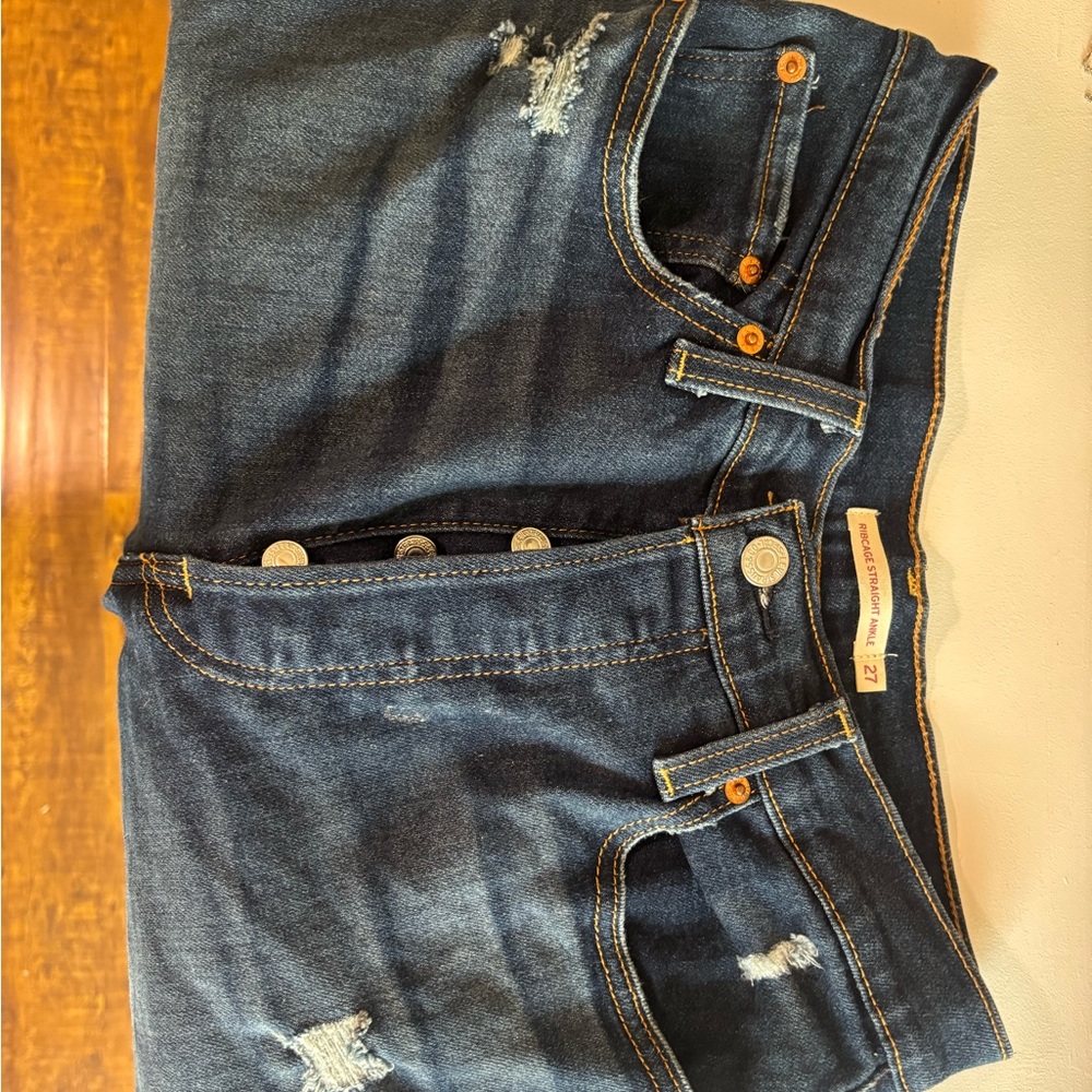 Levi's High Rise Distressed Dark Blue Jeans